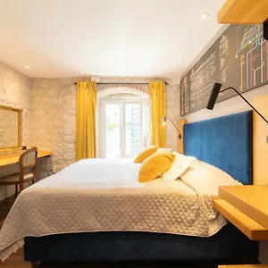 3* Hotel Domus Maritima