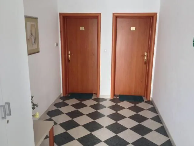 Villa Marta Apartmani Trogir Croatia