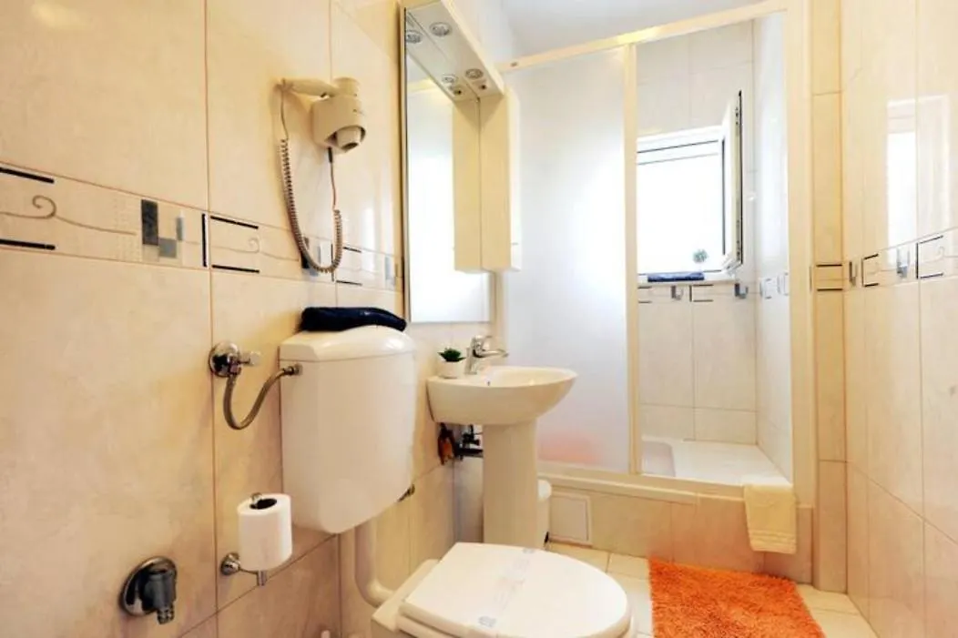 Villa Marta Apartmani Trogir 0*,
